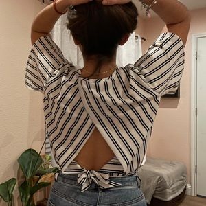 TIE AT BACK CROP TOP
